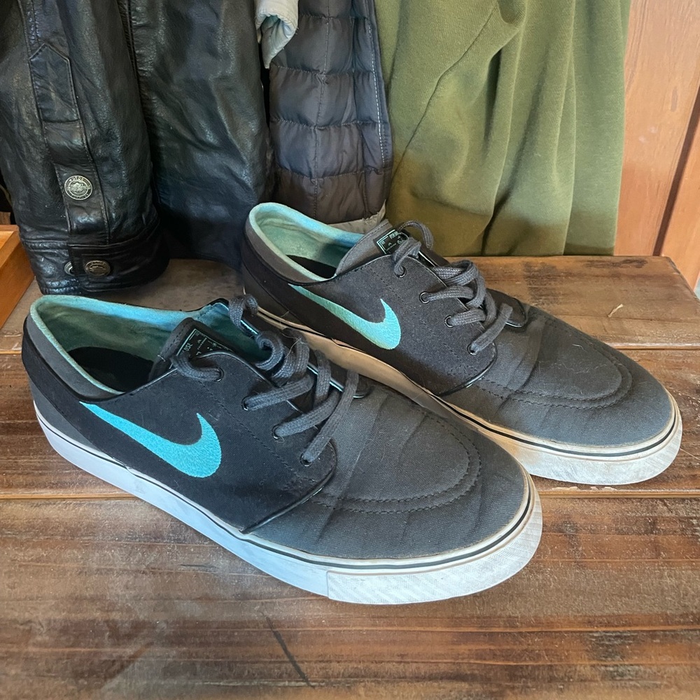 Nike Janowskis